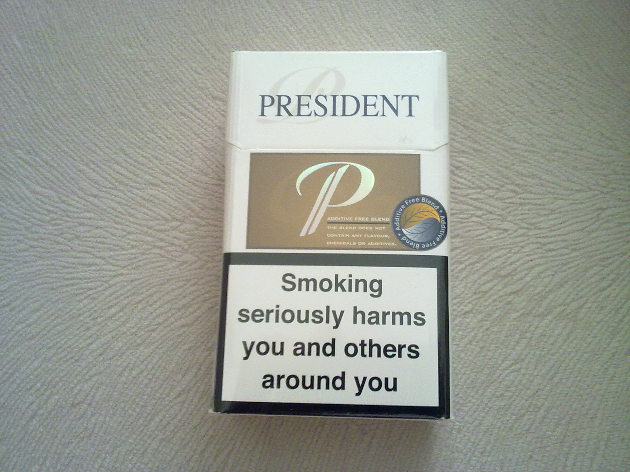 Сигареты президент